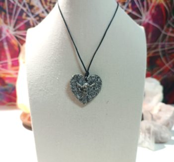 Colgante de Corazón con Angelito 10 gr.