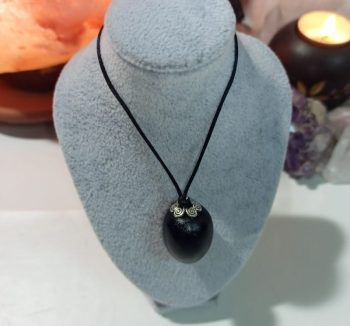 Orgonita MAGNETITA Colgante Ovoide grande 18 gr. mediano 10 gr. pequeño 6 gr.