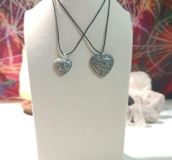 Orgonita Colgante Corazón grande de 7 gr. y Corazón pequeño de 2 gr.