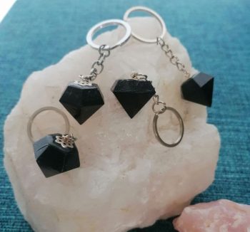 Orgonita LLAVERO DIAMANTE DE MAGNETITA
